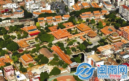 3.承天寺又名月臺(tái)寺，位于南俊路東側(cè)