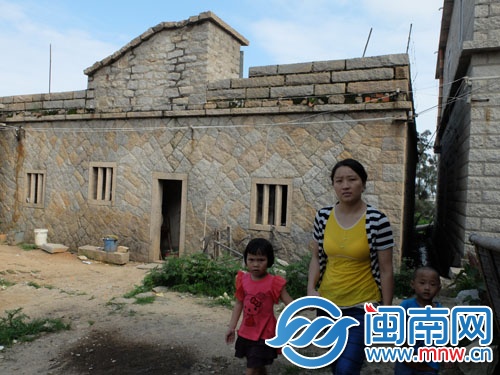 岑兜社區的石頭房子